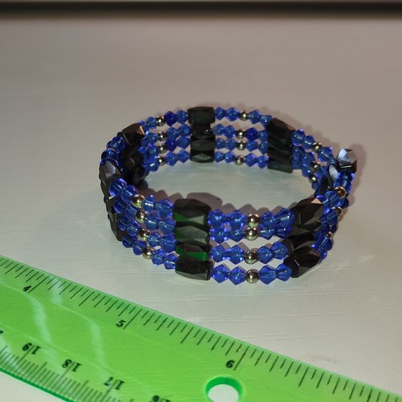 Deep Blue Magnetic Bracelet or Necklace Cobalt Vintage Wear as You Want - Picture 4 of 7